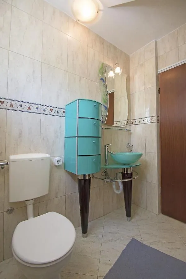 Apartments Oaza Dramalj Croatia