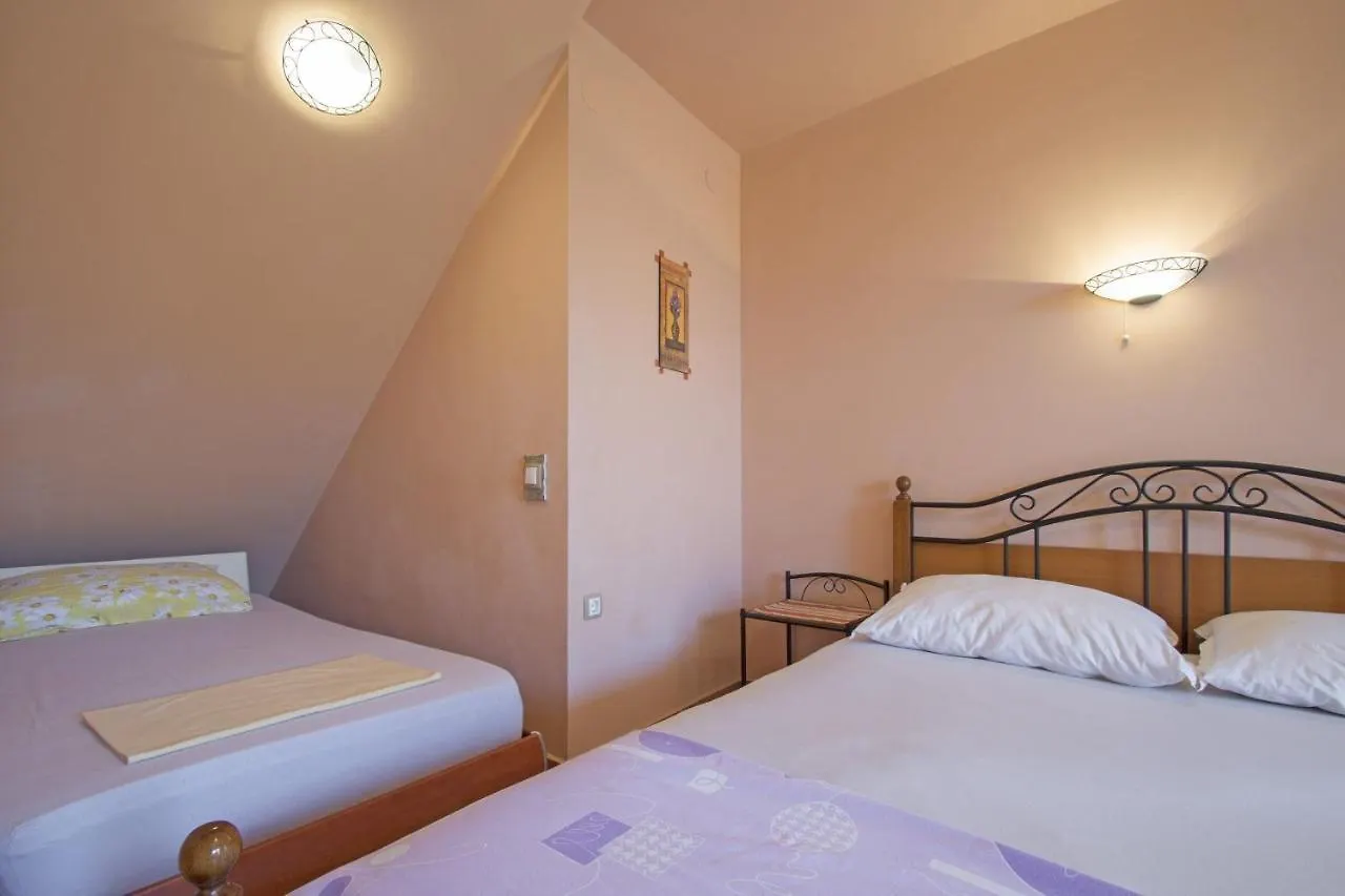 Apartments Oaza Dramalj