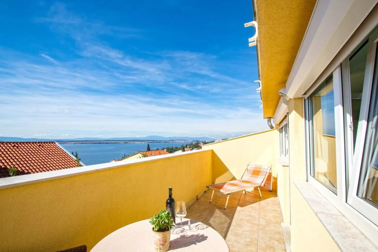 Apartments Oaza Dramalj